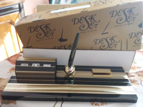 GOLD AND BLACK DESK SET BY TIAVO  BEAUTIFUL 12&#034; LONG X 5&#034; WIDE  NEW IN BOX