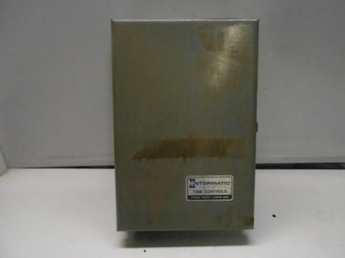 USED INTERMATIC 7 DAY DIAL TIMER SWITCH BOX T74013   -18K4