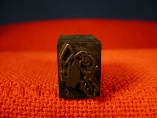 letterpress printer&#039;s ornament dingbat block ..DINGBAT, ONE EYED FOUNDRY#9