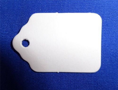 1000 Blank White 1-1/4&#034; x 1-7/8&#034; Unstrung Merchandise Price Scalloped Edge Tags