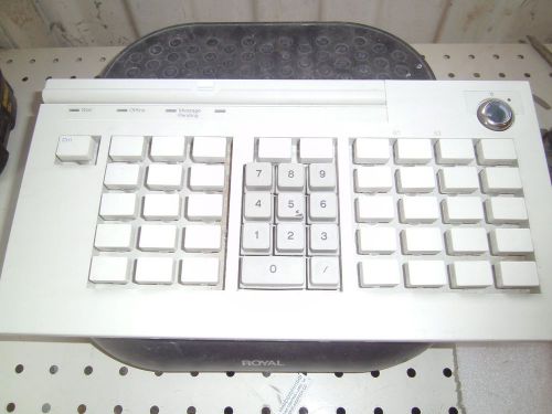 IBM 50 key keyboard/ P/N 92F6320 93F1918
