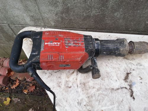 Hilti TE 905-AVR Demolition Hammer