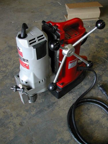 Milwaukee 4262-1 3/4&#034; drill motor w/ 4203 adjustable magnetic base 350 rpm 11.5a for sale