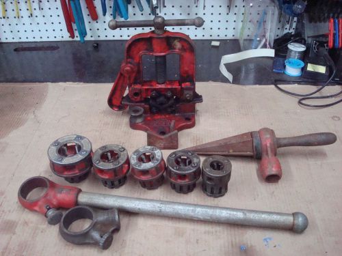 Ridgid pipe threading set with reamer and bumper or table vise for sale