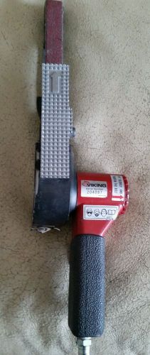 Viking vt4503 belt sander. 3/4&#034; x 20&#034;  retail is $400 now only $125 for sale
