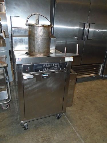 GILES CHESTER FRIED GAS CHICKEN FRYER CF-400G/Automatic Basket lift/ Broaster