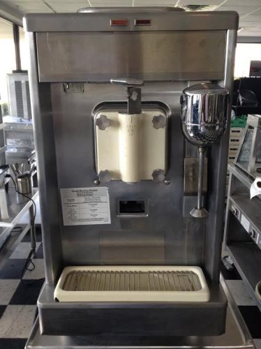 Used taylor 490-33 20 qt milkshake freezer maker 1 flavor machine for sale