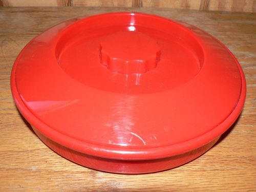 Carlisle 7-1/2&#034; Red Tortilla Server with Lid