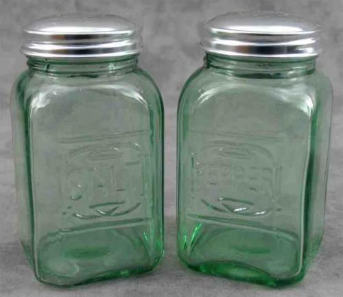 LIGHT GREEN GLASS EMBOSSED SALT &amp; PEPPER SHAKER SET ~ RANGE SIZE ~