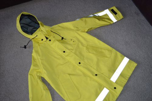 Blauer chp rain jacket ~ gortex ~ woman&#039;s medium style #9850 for sale