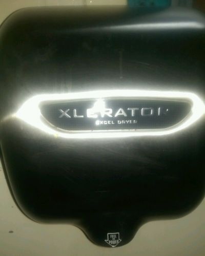Xlerator xl sh hand dryer with household plug