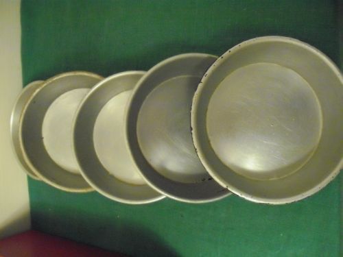Lot of 5 Used Deep Dish Pizza Pans 6&#034; Personal Pan Pizza Seasoned