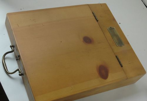 14x11x2&#034; 1994 The Bombay Company, Inc. Wooden Mini Writing Desk w/ lid &amp; handle