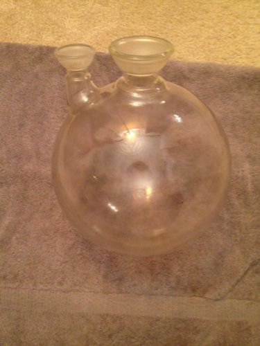 Vintage Scientific Glass Laboratory 2-Neck Boiler