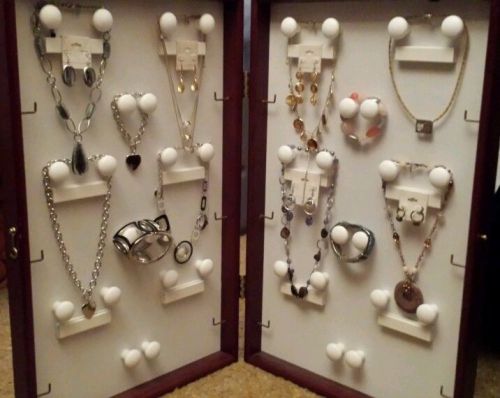 Portable jewelry showcase for sale