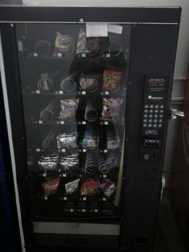 Good working AP snack machine candy food coke pepsi