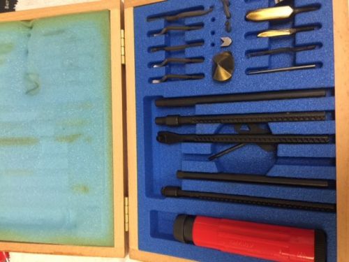 29061 Shaviv Classic Deburring Kit in wooden case