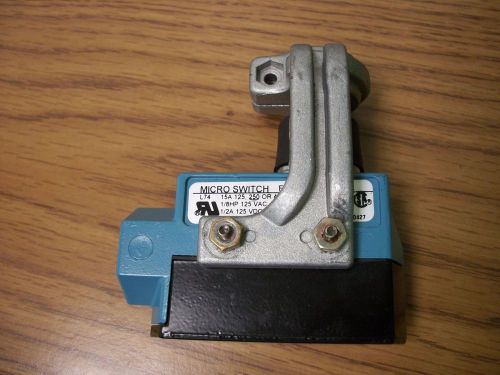 *new* micro switch bze6-2rn194 limit switch actuator style top plunger for sale