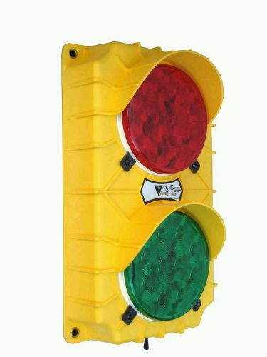 Stop and Go Light DOCK Red &amp; Green 115v LED