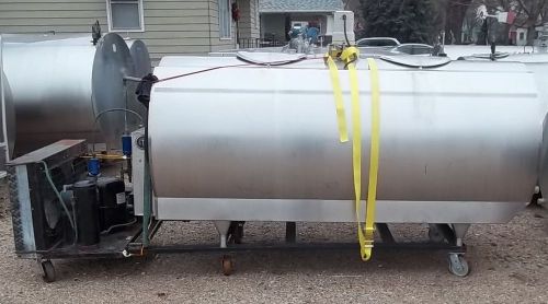 Mueller 600 mv43046 stainless steel bulk milk cooling farm tank self contained for sale