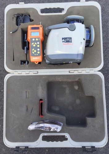 PORTER CABLE ROBOTOOLZ RT-7690-2  Laser Level with Remote and Case