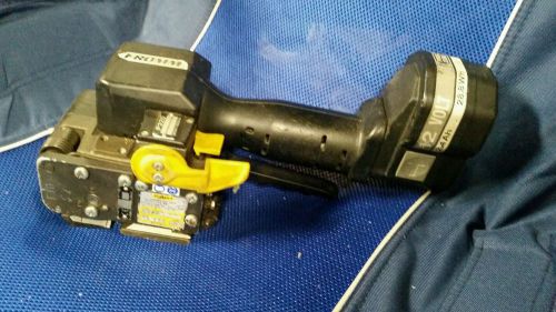 Fromm P320  battery operated plastic strapping tool