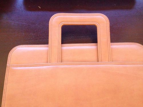 Day-Timer Leather 3 ring portfolio 12 x 13 saddle Never used!