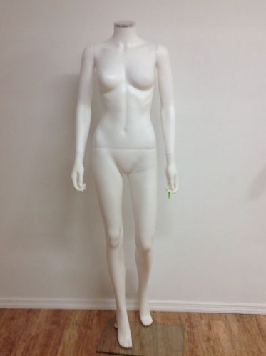 mannequin female headless
