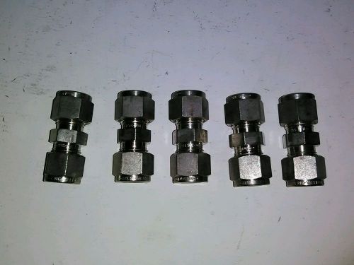 (5) SWAGELOK SS-810-6 1/2&#034; X 1/2 in TUBE UNION CONNECTOR.