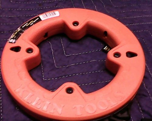 KLEIN TOOLS~50&#039; TAPE #:56001-50 FEET DEPTH FINDER HIGH STRENGTH FISH TAPE *GUC*