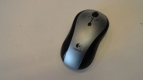 UU1: LOGITECH M-RBW112 Wireless Laser Mouse - No usb adapter