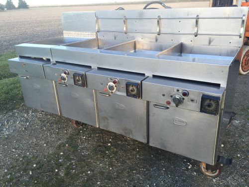 Keating 3 Well Gas Fryer, Dump Stations, filteration system