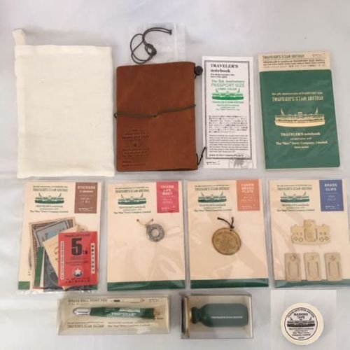 Midori Traveler&#039;s Notebook 5th Anniversary Star Edition passport size Camel 9set
