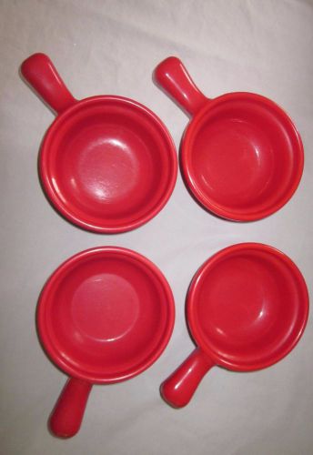 CARLISLE SET OF 4 SOUP BOWLS  RED  GOOD CONDITION!!!!