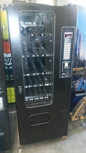 USI # 3132, Snack Vending Machine, 3 Wide Wittern