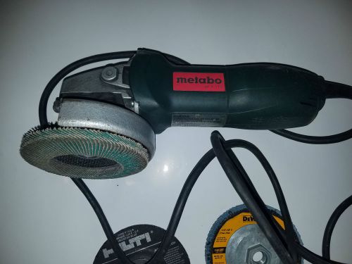 Metabo 4 1/2&#034; Angle Grinder W 7-115 120V W/ 4 extra Disc