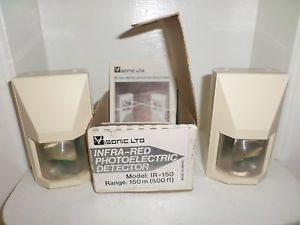 Visonic LTD Infra-Red Photoelectric Detector model IR-150 range: 150m. (500ft)