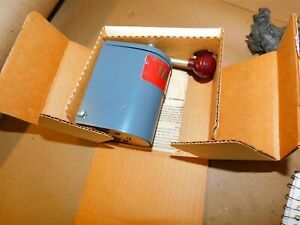 Dayton Motor Reversing Switch 2X440A New in Box