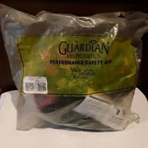 Guardian Fall Protection 11173 M-L Seraph Construction Harness