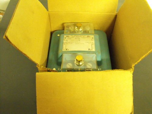 Instrument Voltage Transformer, Type DB , Ratio 5:1 , 600:120V