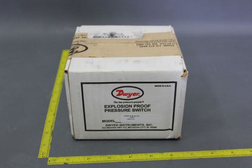NEW IN BOX DWYER EXPLOSION PROOF RRESSURE SWITCH 1950G-0-B-24-NA  (S19-1-51G)