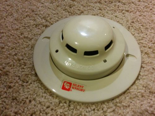 Silent knight smoke detector sd505-aps intelliknight addressable with base for sale