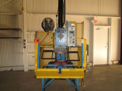 (1) air over hydraulic [hypercyl type] c-frame cylinder press - used - am13578 for sale