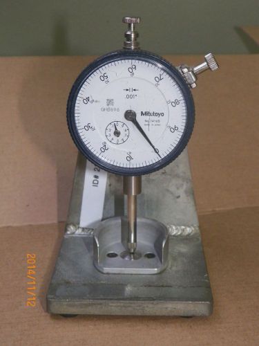 MITUTOYO INDICATOR GAUGE 2416S .001 WITH REMOVABLE STEEL STAND