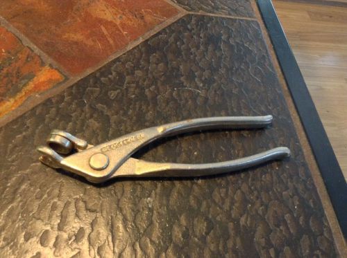 Tool Aviation. Cleco pliers
