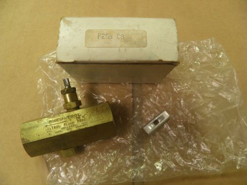Deltrol Fluid Control Pneu-Trol F 25 B Brass 3/8&#034; In-Line Valve