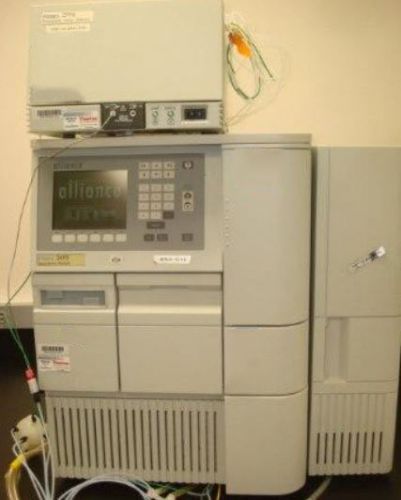 Waters alliance 2695 hplc system and  2487 dual absorbance detector for sale