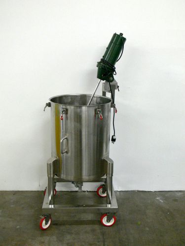 180 LITER STAINLESS STEEL PROCESS TANK W/ MIXER - PORTABLE MIXING KETTLE