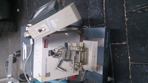 LEICA REICHERT JUNG MICROTOME IN OK CONDITION