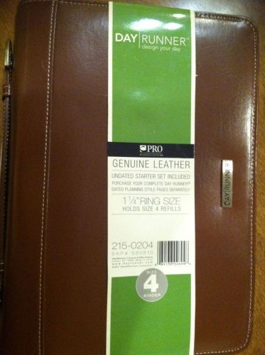 DayRunner Business Pro Genuine Leather 1 1/4&#034; ring size 7 rings Sz 4 NEW!!!